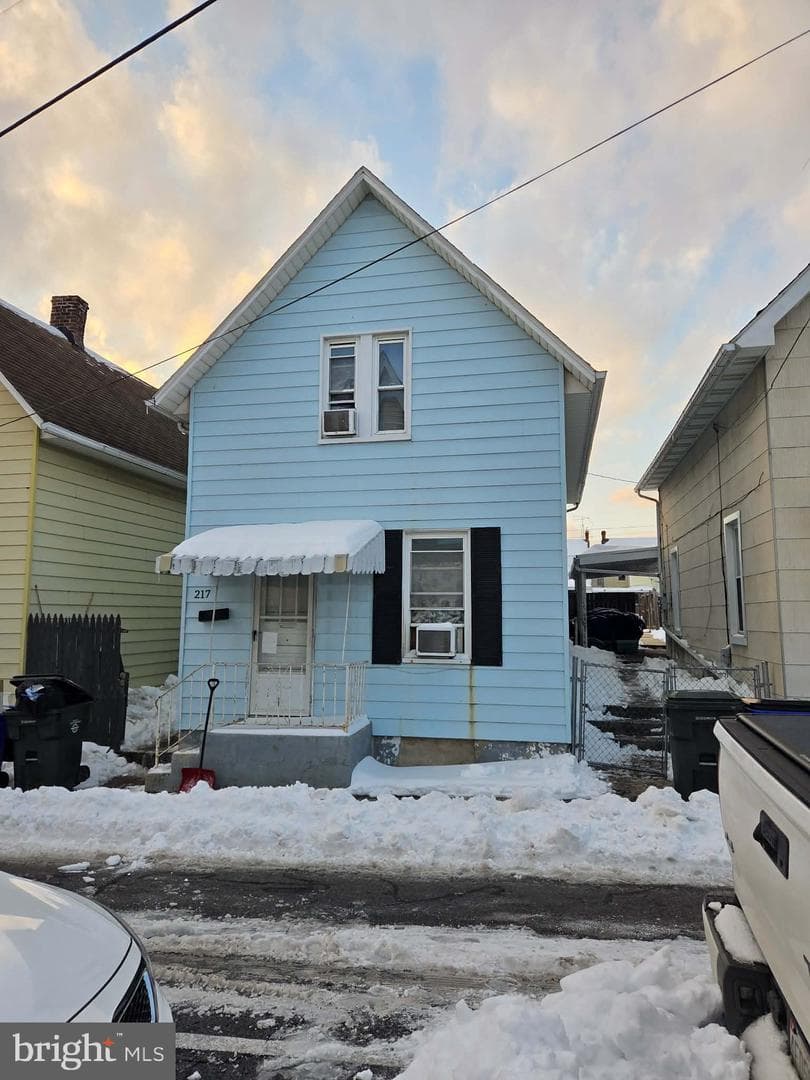 217 James Street