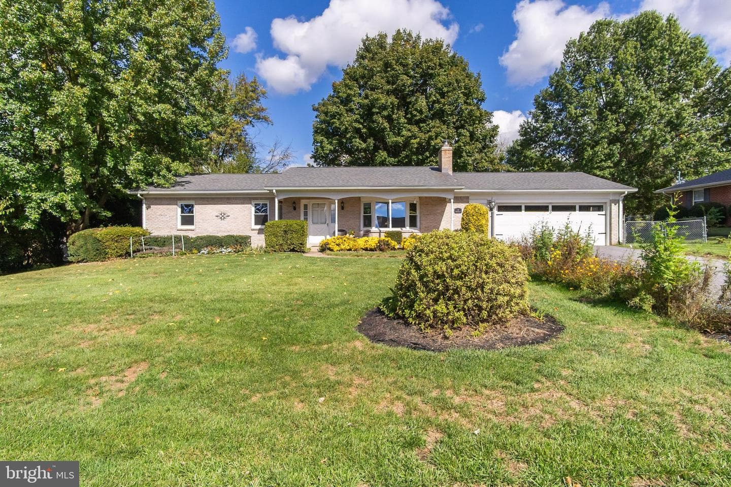 8 Brightwood Drive photo 1