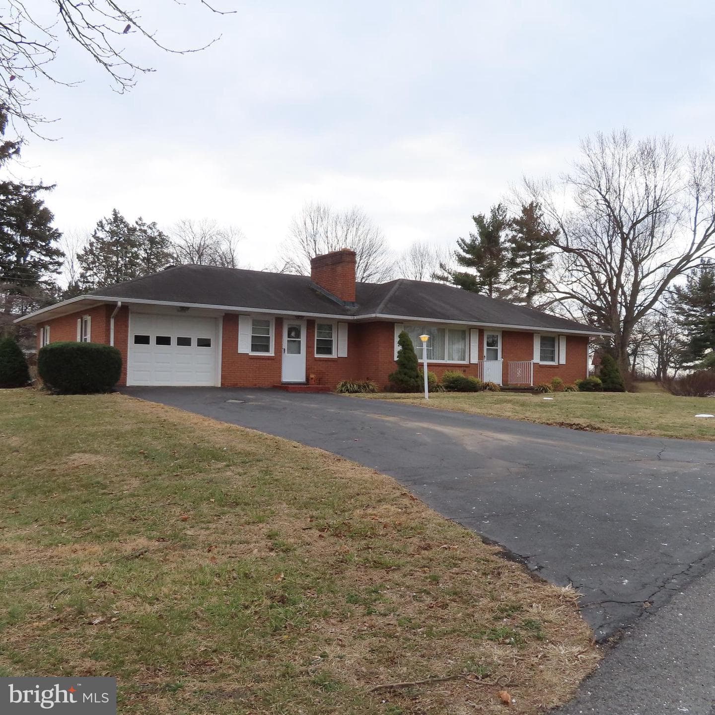16820 Petmar Circle photo 1