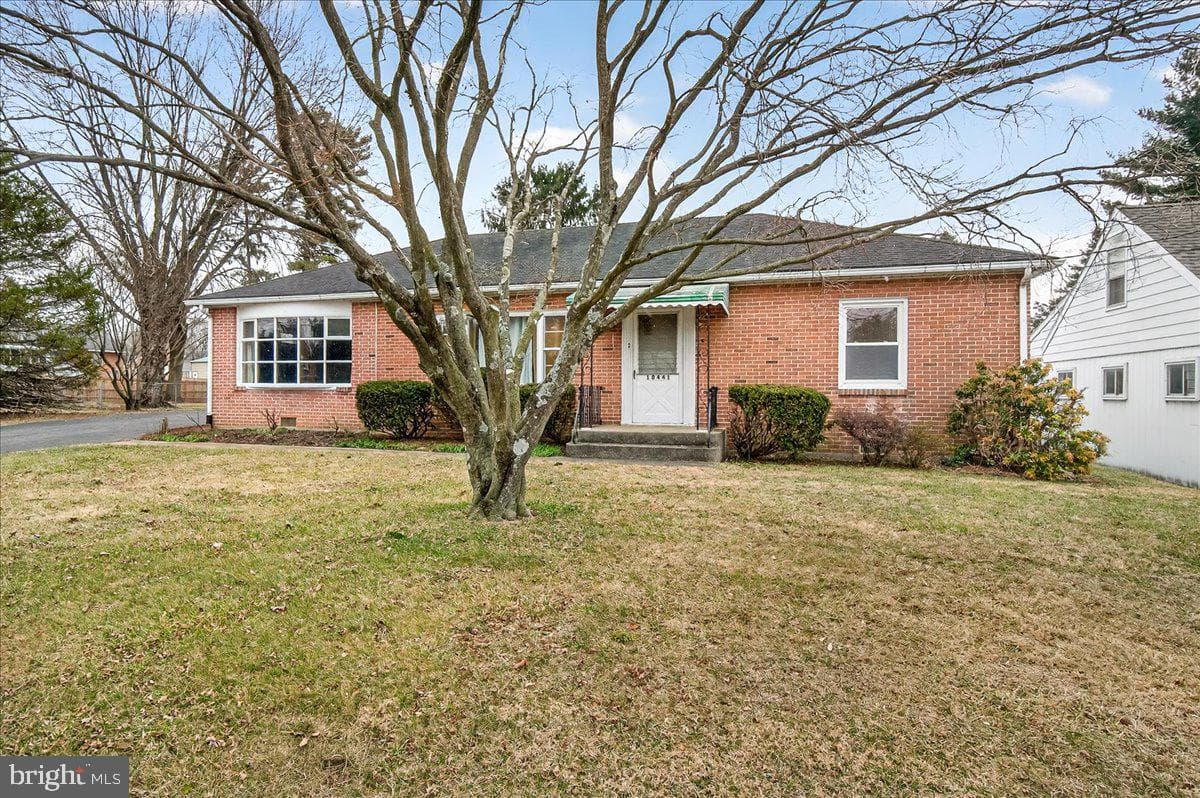 18441 Woodside Drive photo 1