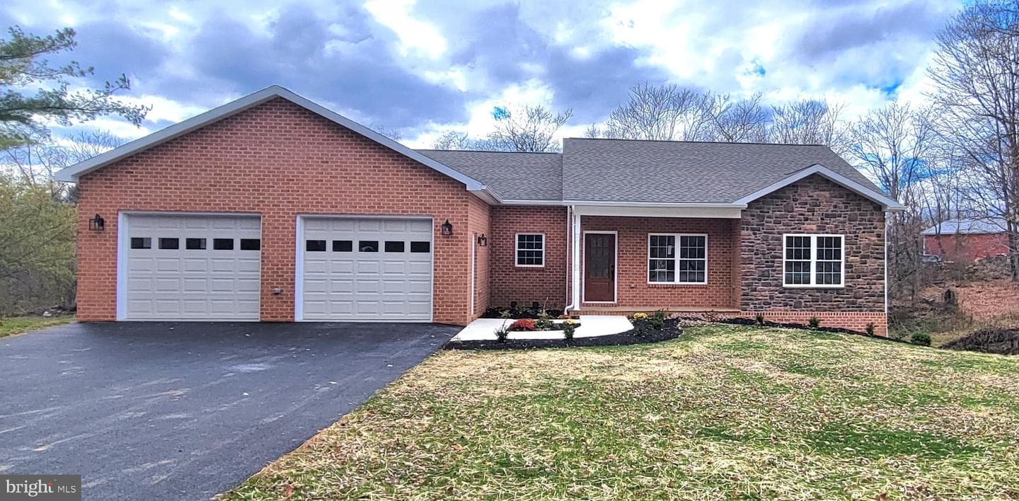 21611 Leitersburg Smithsburg Road