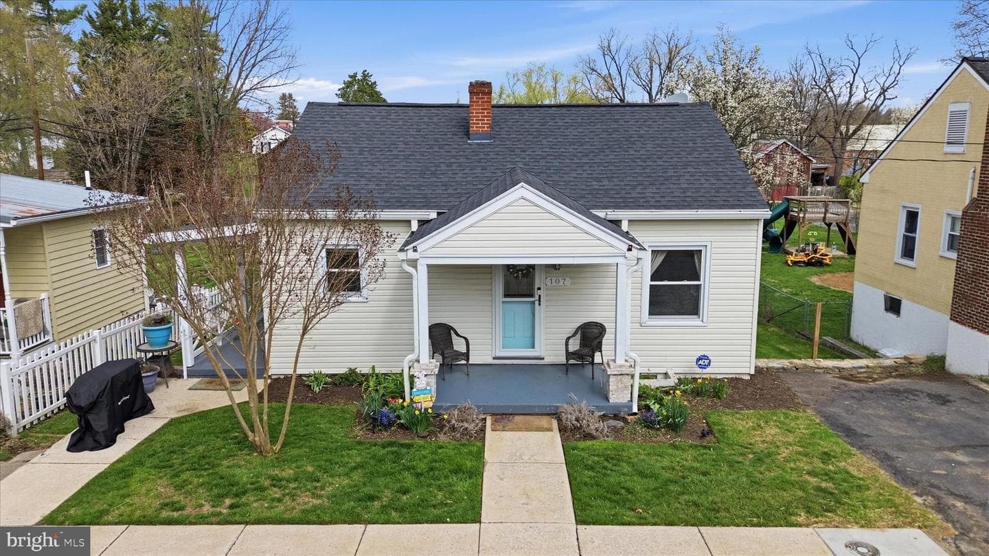 107 W Antietam Street