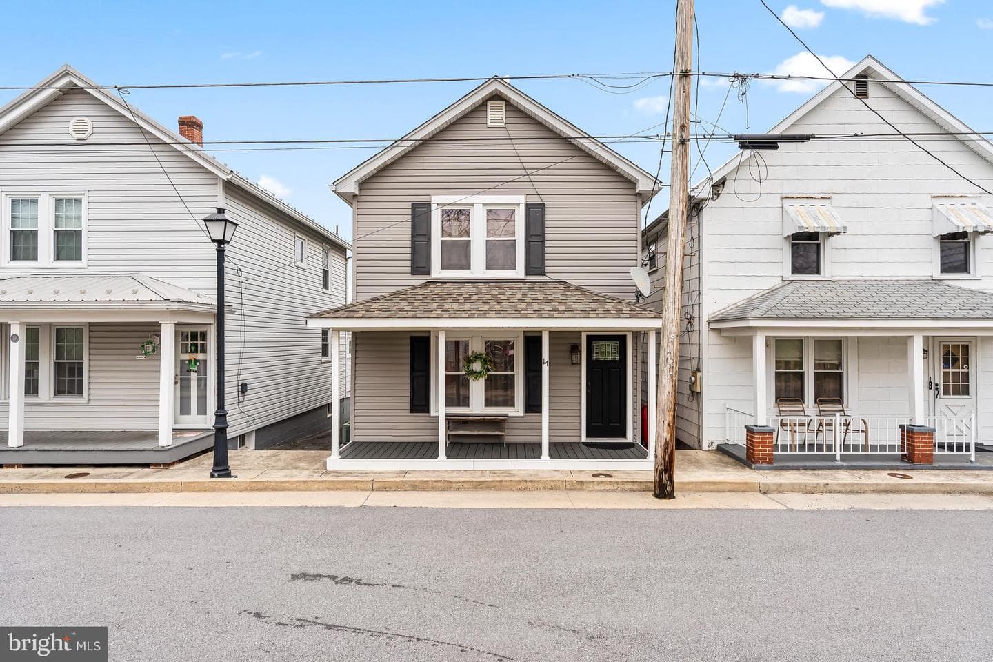 17 N Martin Street photo 1