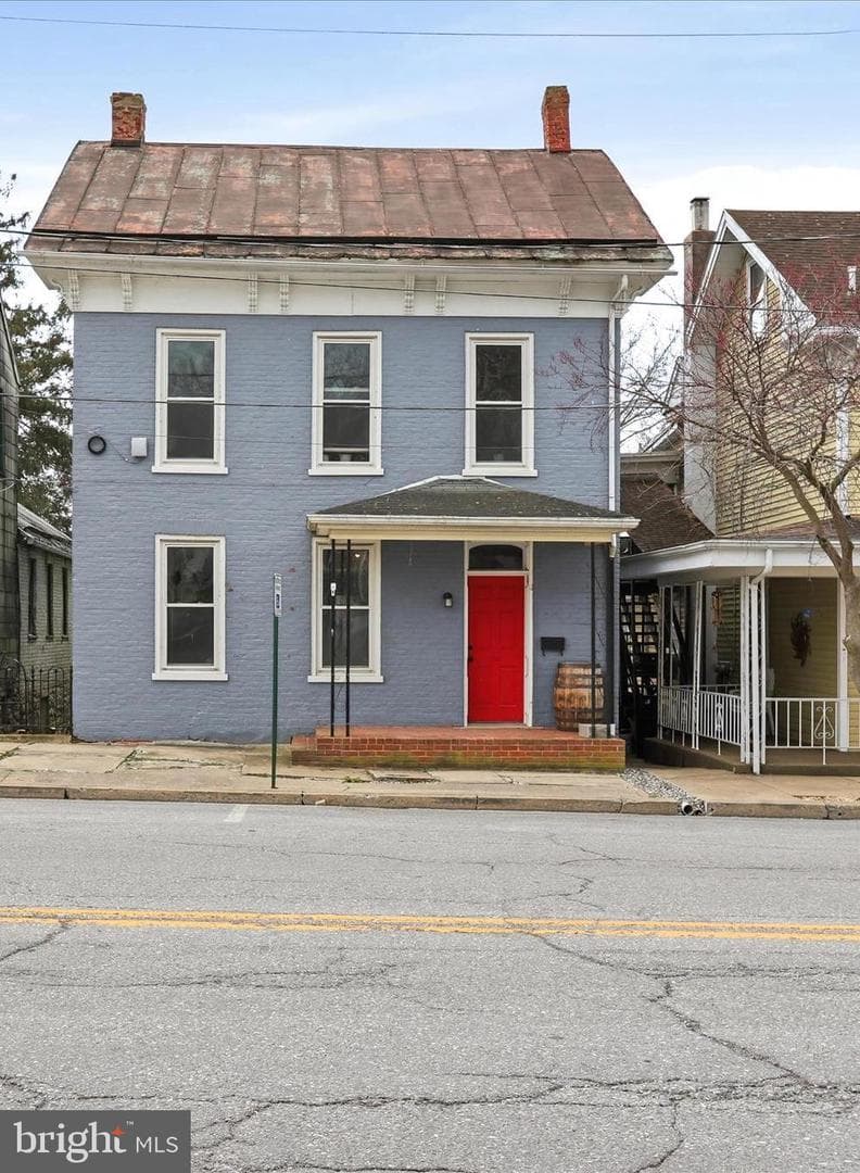 34 W Salisbury Street