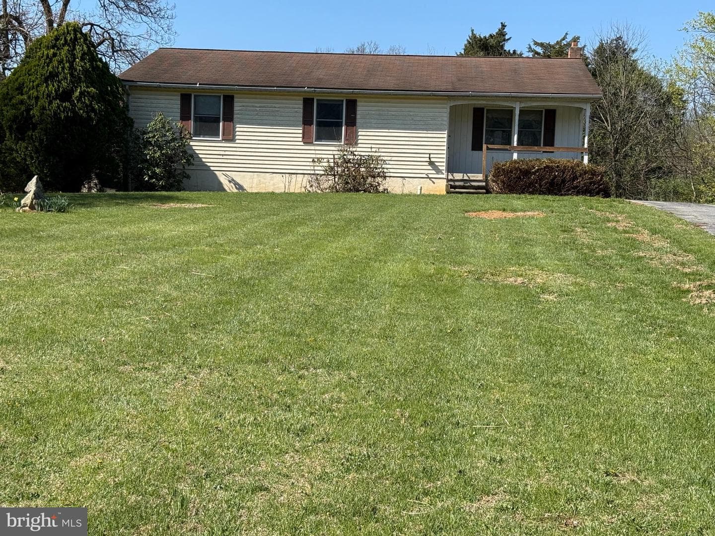 17827 Bakersville Road photo 1