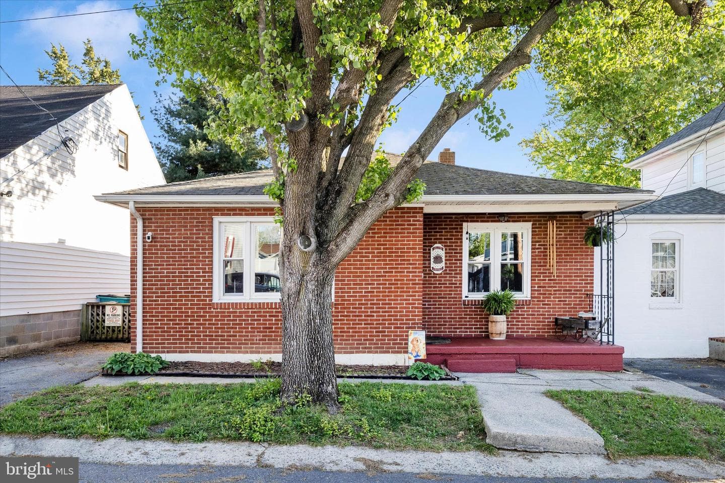3 E Chestnut Street