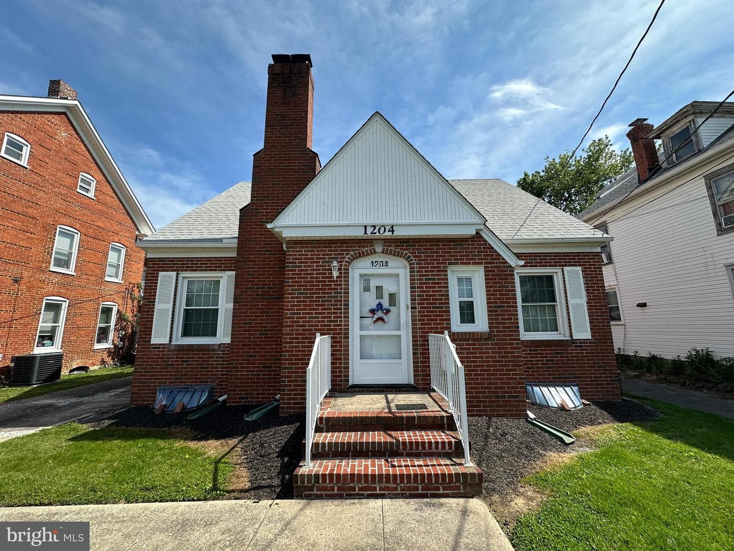 1204 Virginia Avenue