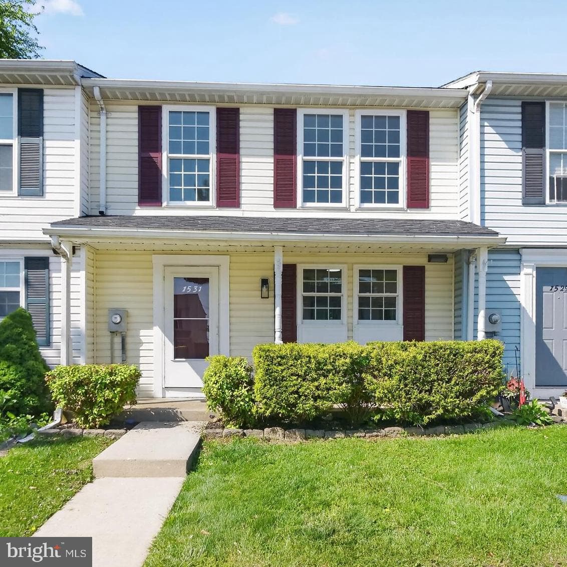 1531 Iris Court