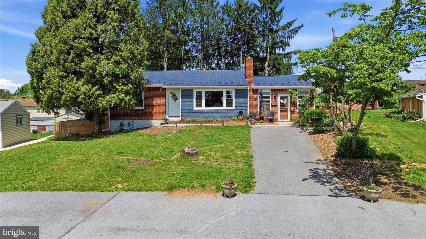 11328 Dogwood Drive
