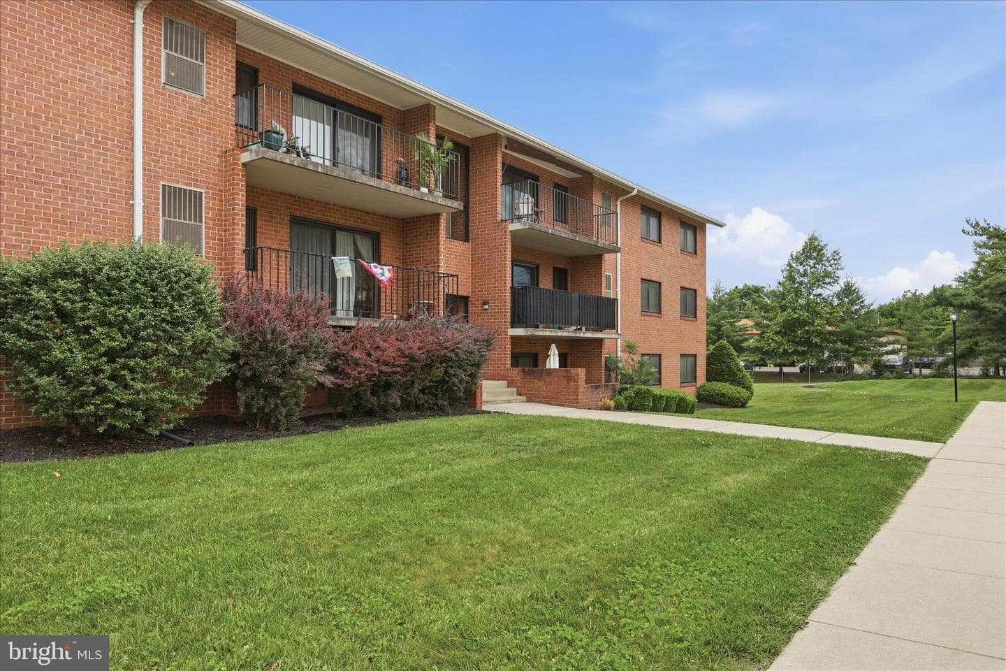 1635 Edgewood Place #3