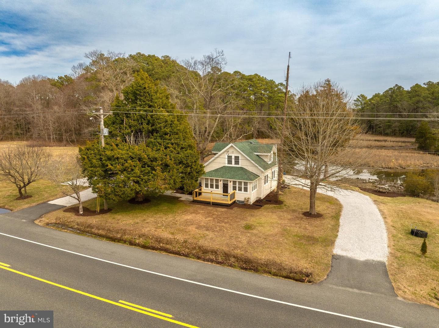 23057 Nanticoke Road photo 1
