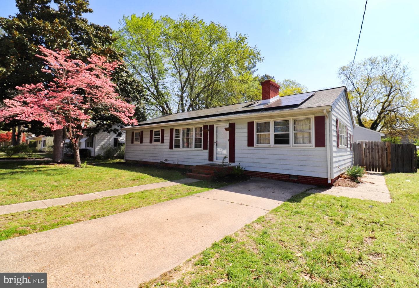 1405 Westchester Street photo 1