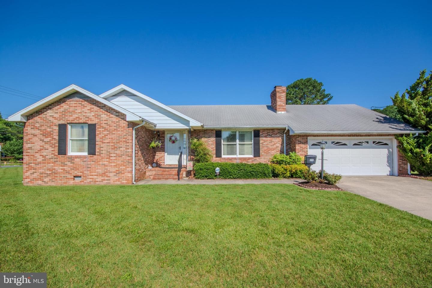 350 Tilghman Road photo 1