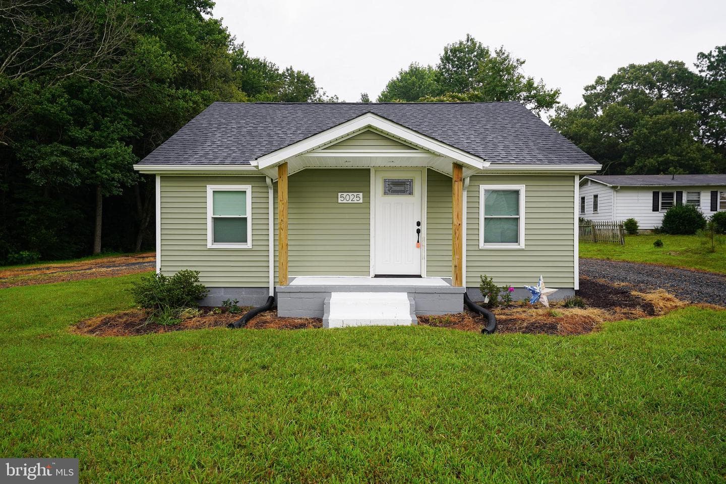 5025 Airport Road photo 1