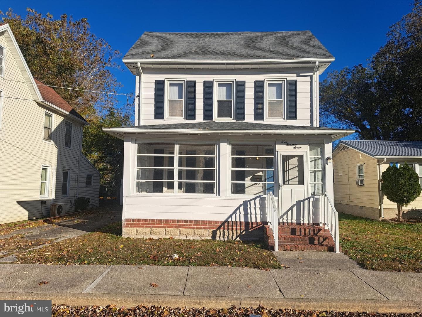 407 E East Street photo 1