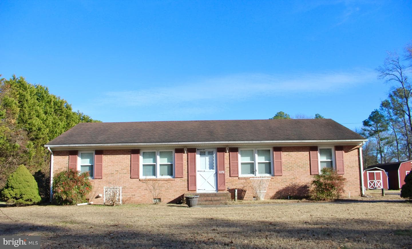 7179 Walston Switch Road photo 1