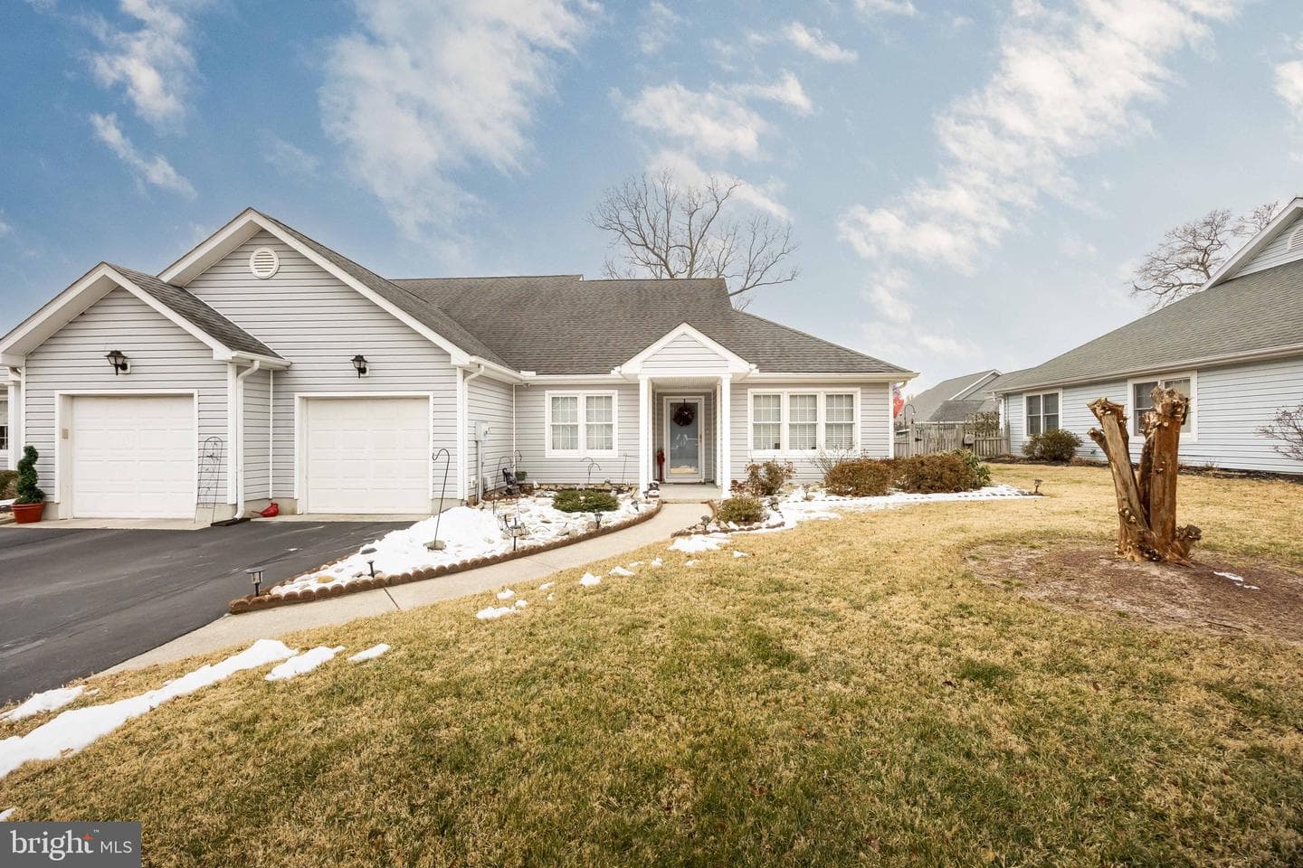 1005 E Schumaker Manor Drive