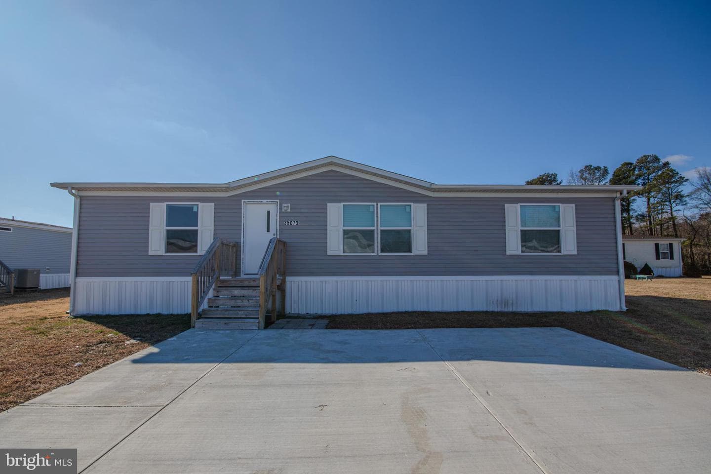 35073 Bracken Court photo 1