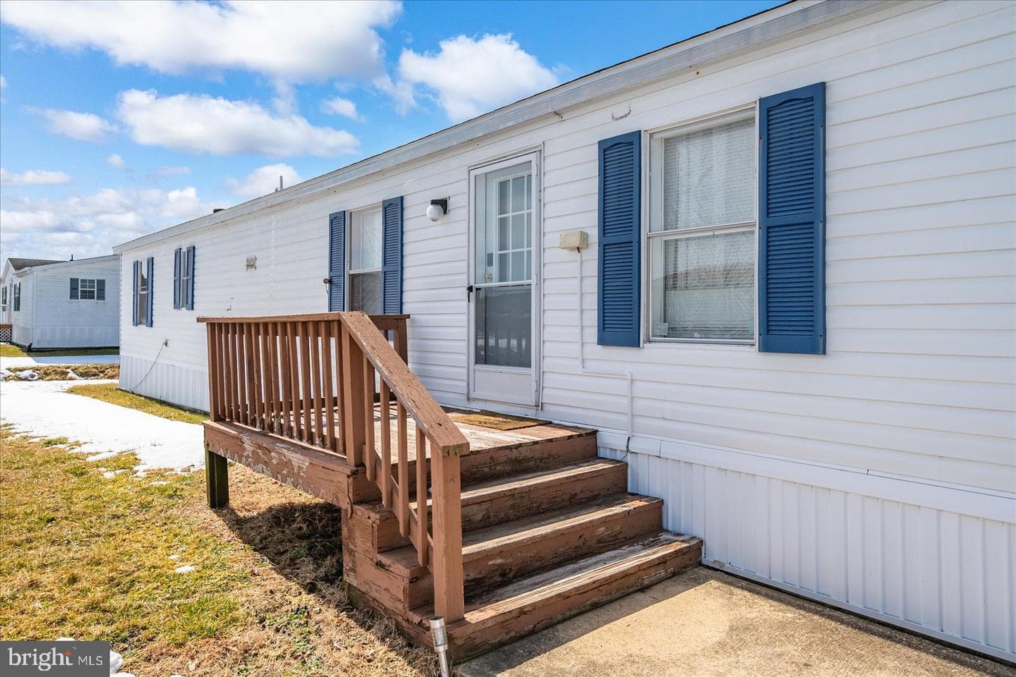 35115 Sunrise Court photo 1