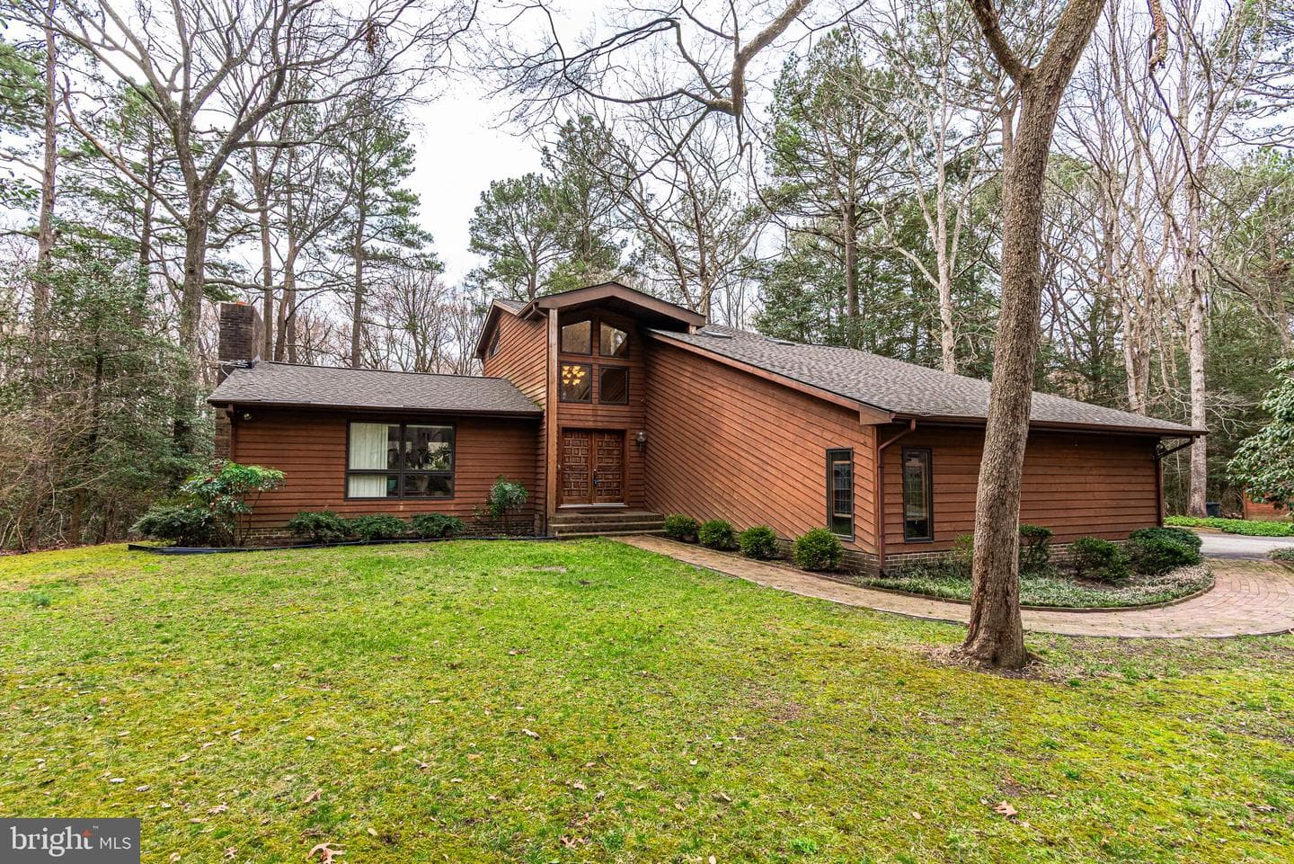 808 Friar Tuck Lane