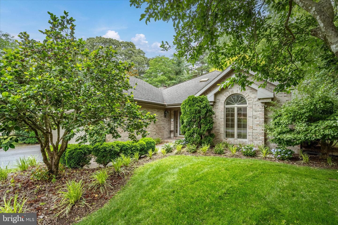 611 N Park Drive