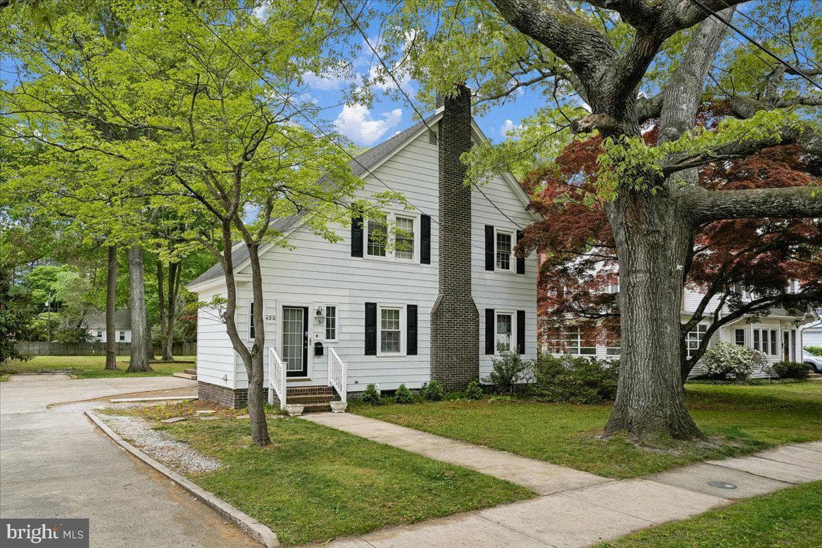 420 Pinehurst Avenue