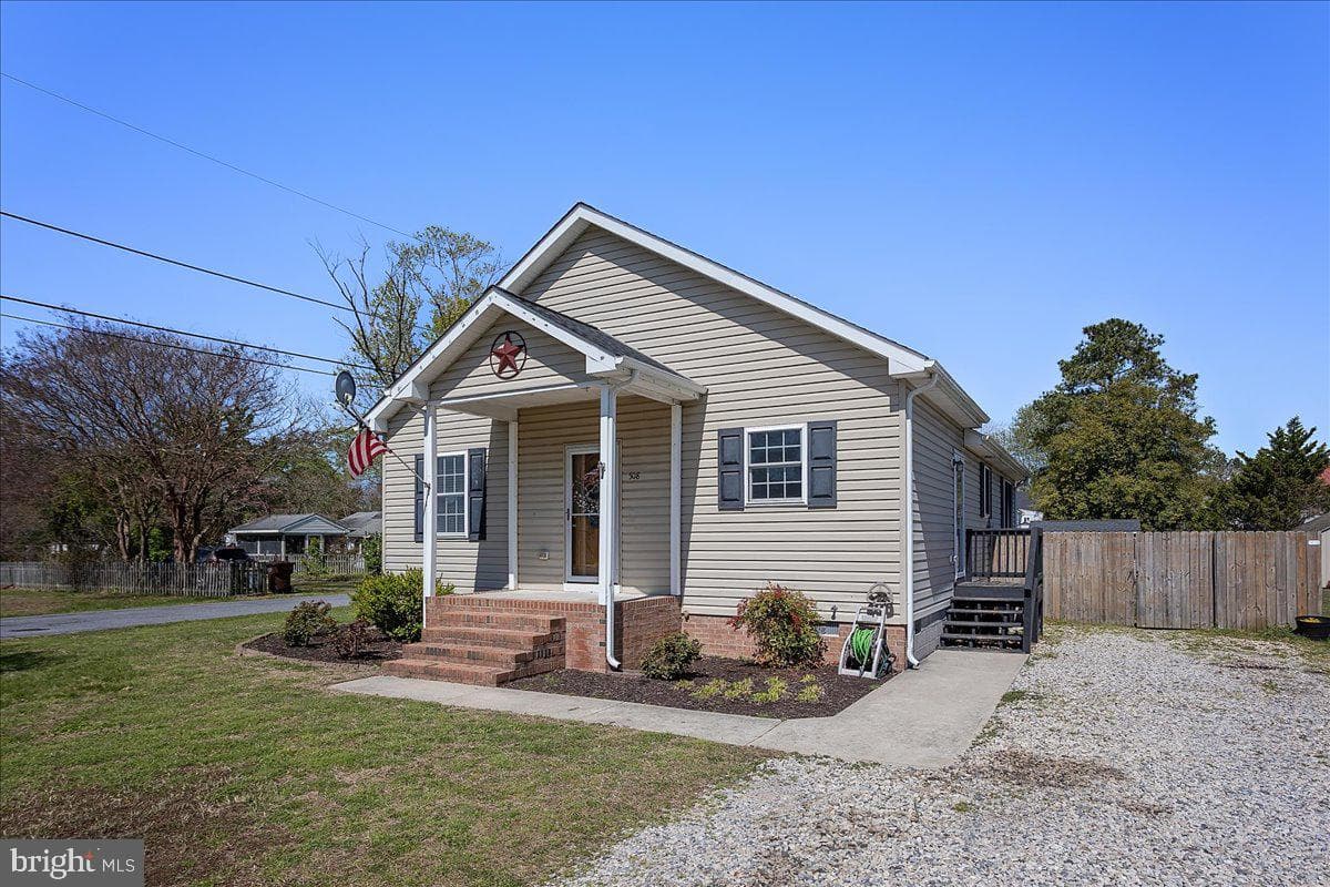 508 Cemetery Street