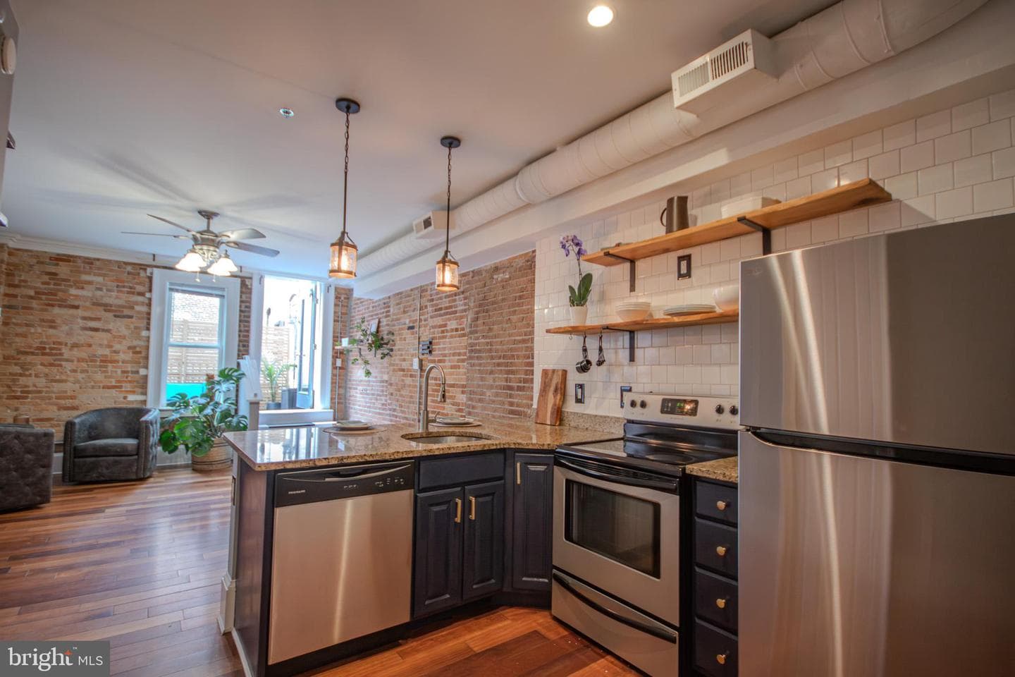 224 W Main St-202 #202, Salisbury