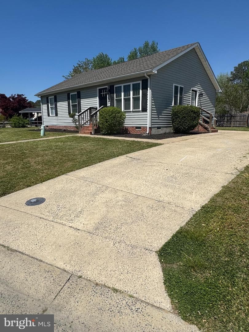 717 Ebenezer Drive photo 1