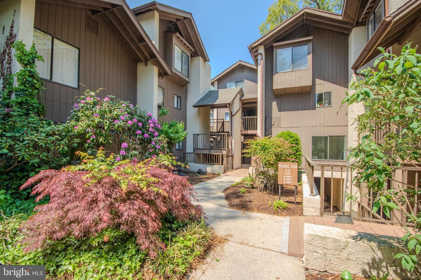 231 Canal Park Drive #a-204