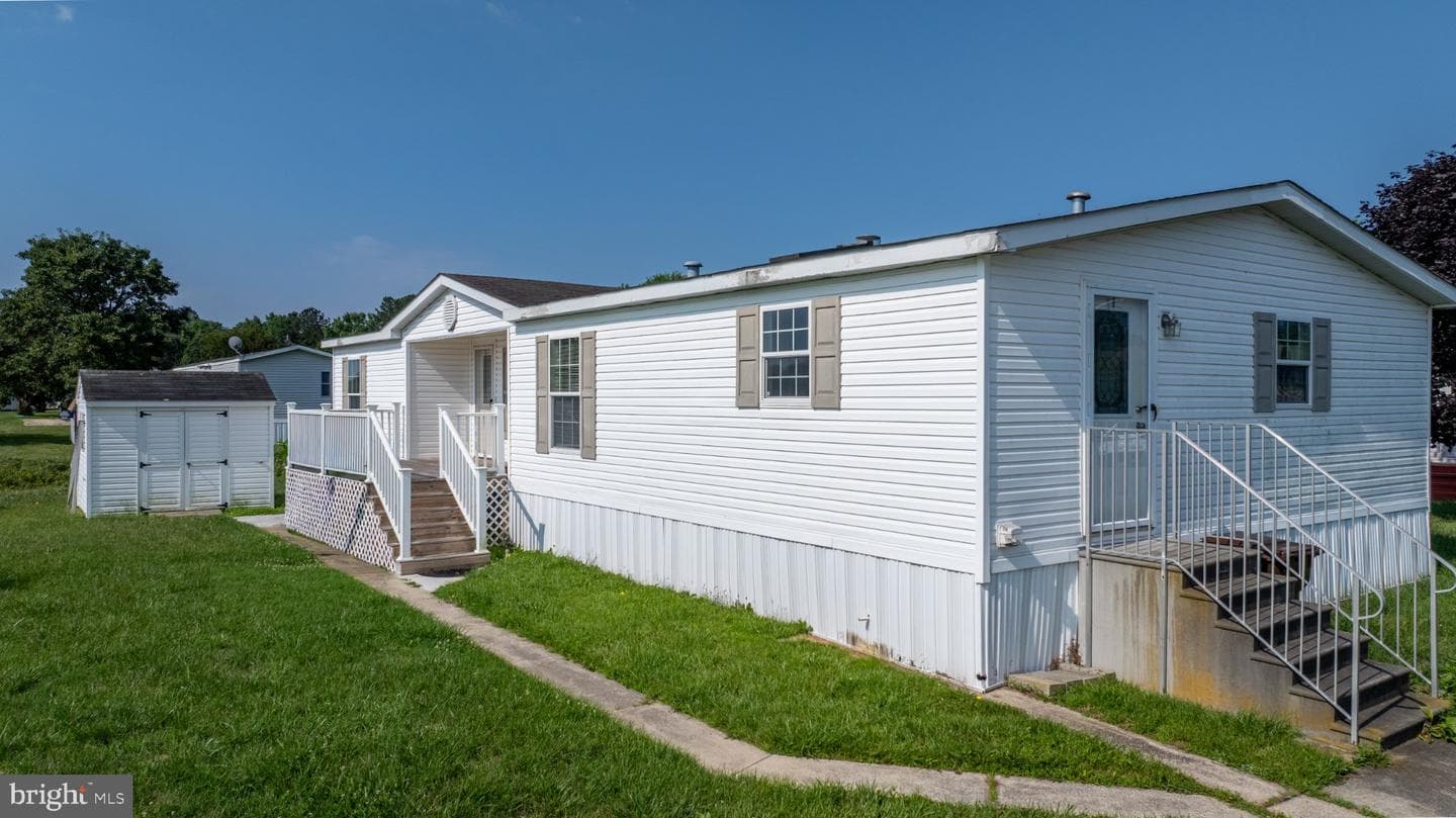 35087 Sunrise Court, Pittsville