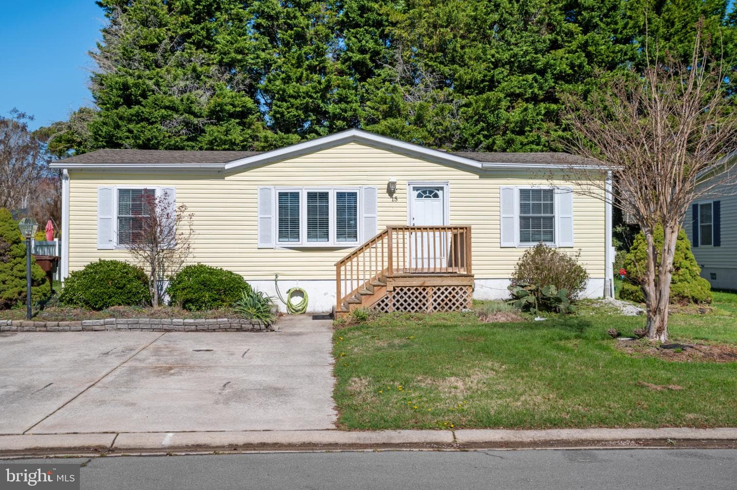 15 Anchor Way Drive photo 1