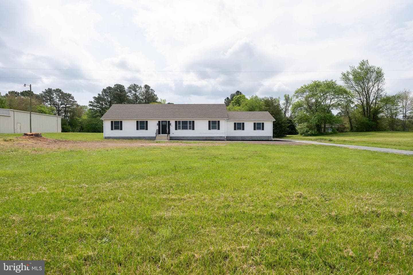 6060 Worcester Highway photo 1
