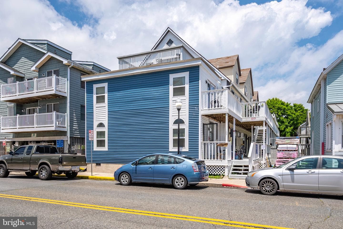 106 Talbot Street #206