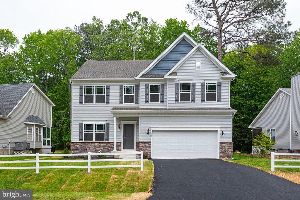 71 Hingham Lane