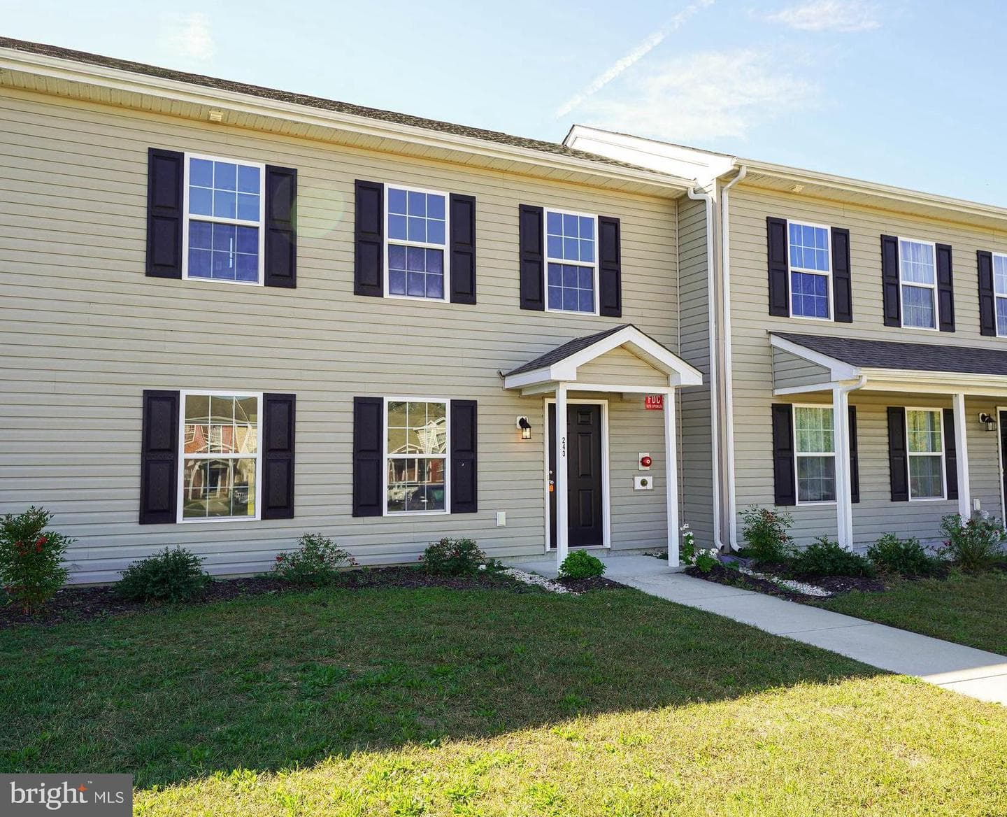 243 Morgans Court photo 1
