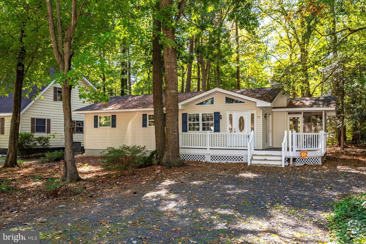 12 Sailors Way photo 1
