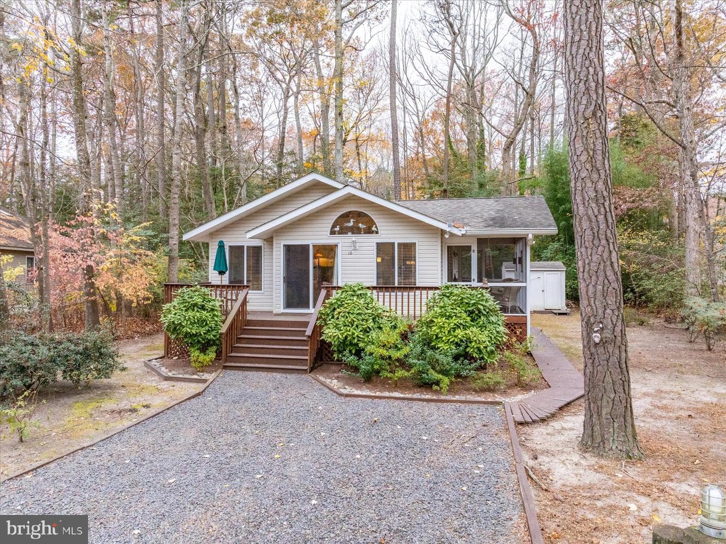 10 Harpoon Road photo 1
