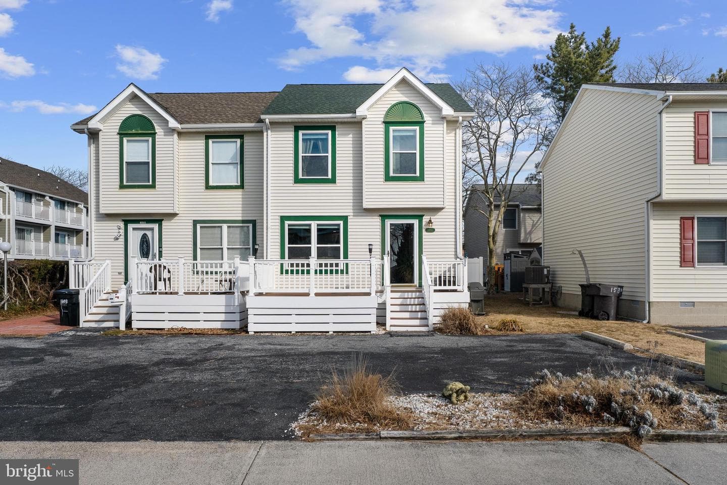 160 Jamestown Road photo 1