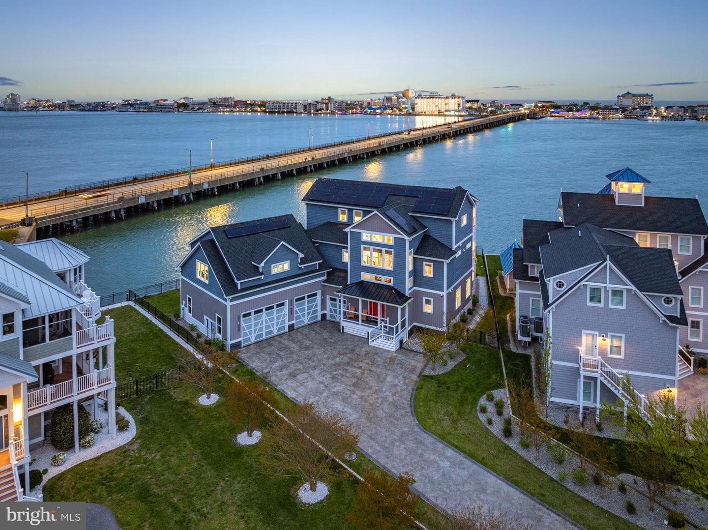 12975 Inlet Isle Lane