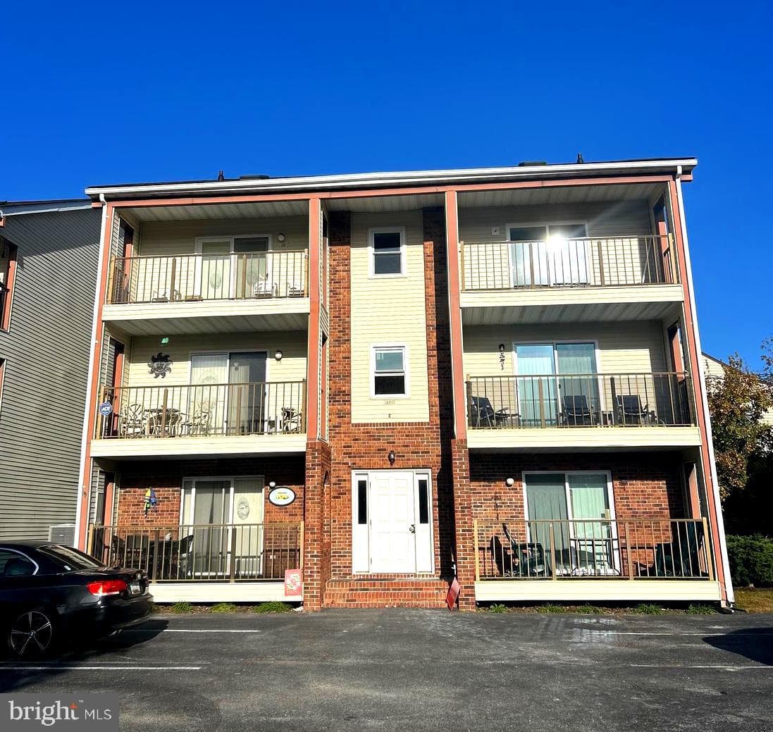 14201 Tunnel Avenue #16 photo 1