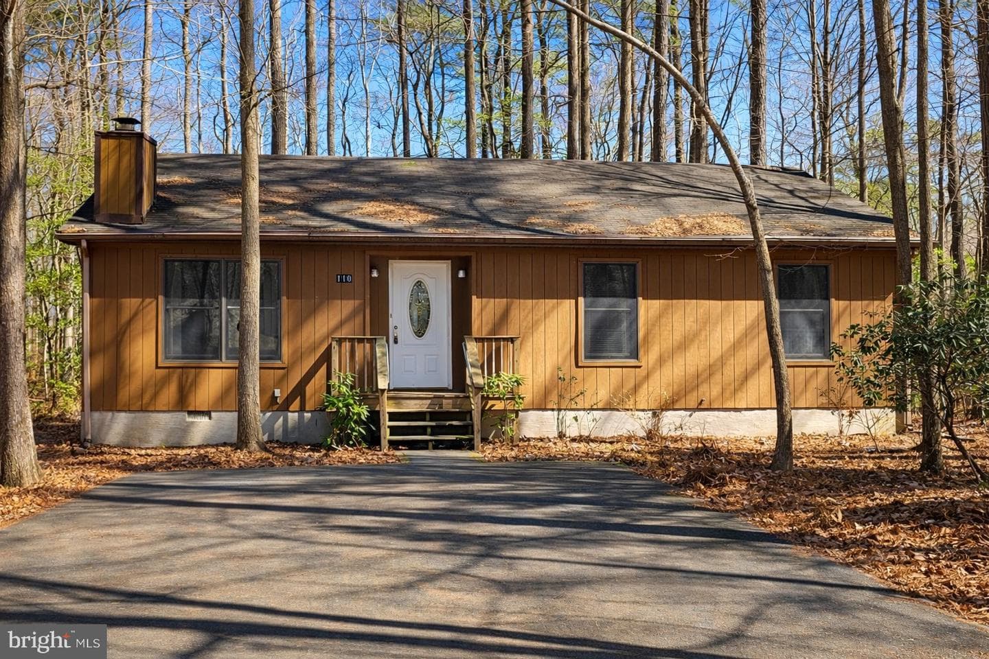110 Sandyhook Road photo 1