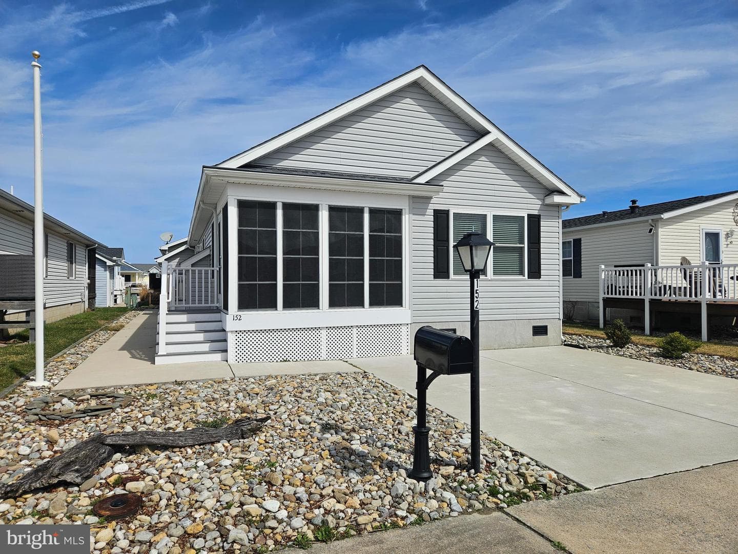 152 Sandyhill Drive photo 1
