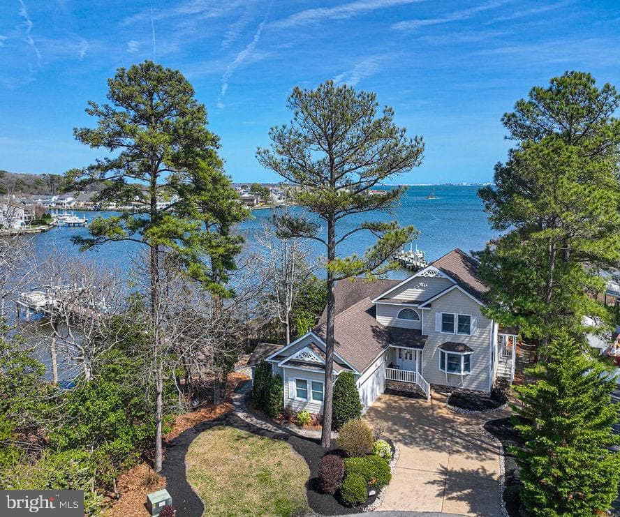 504 Beaumont Court