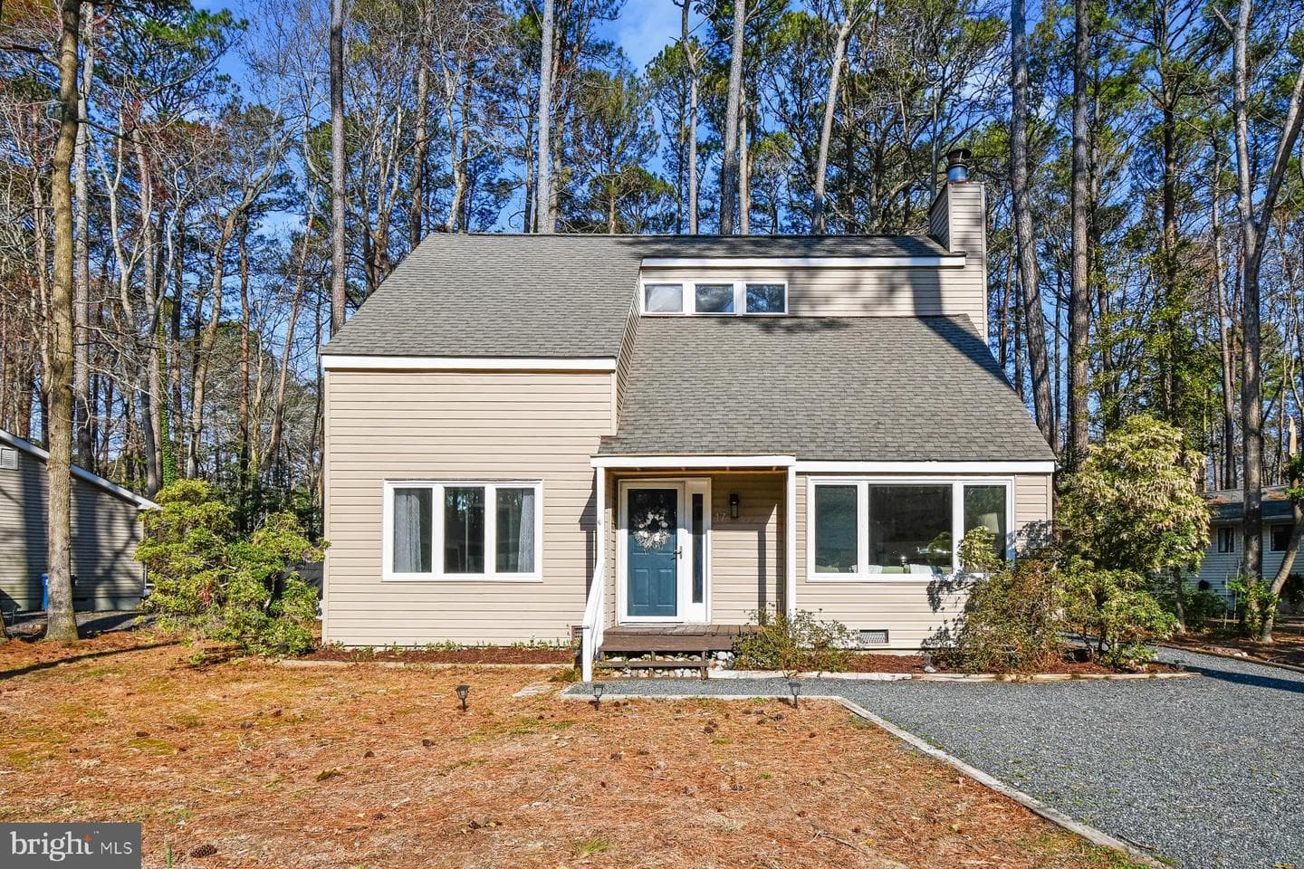17 Falcon Bridge Road photo 1