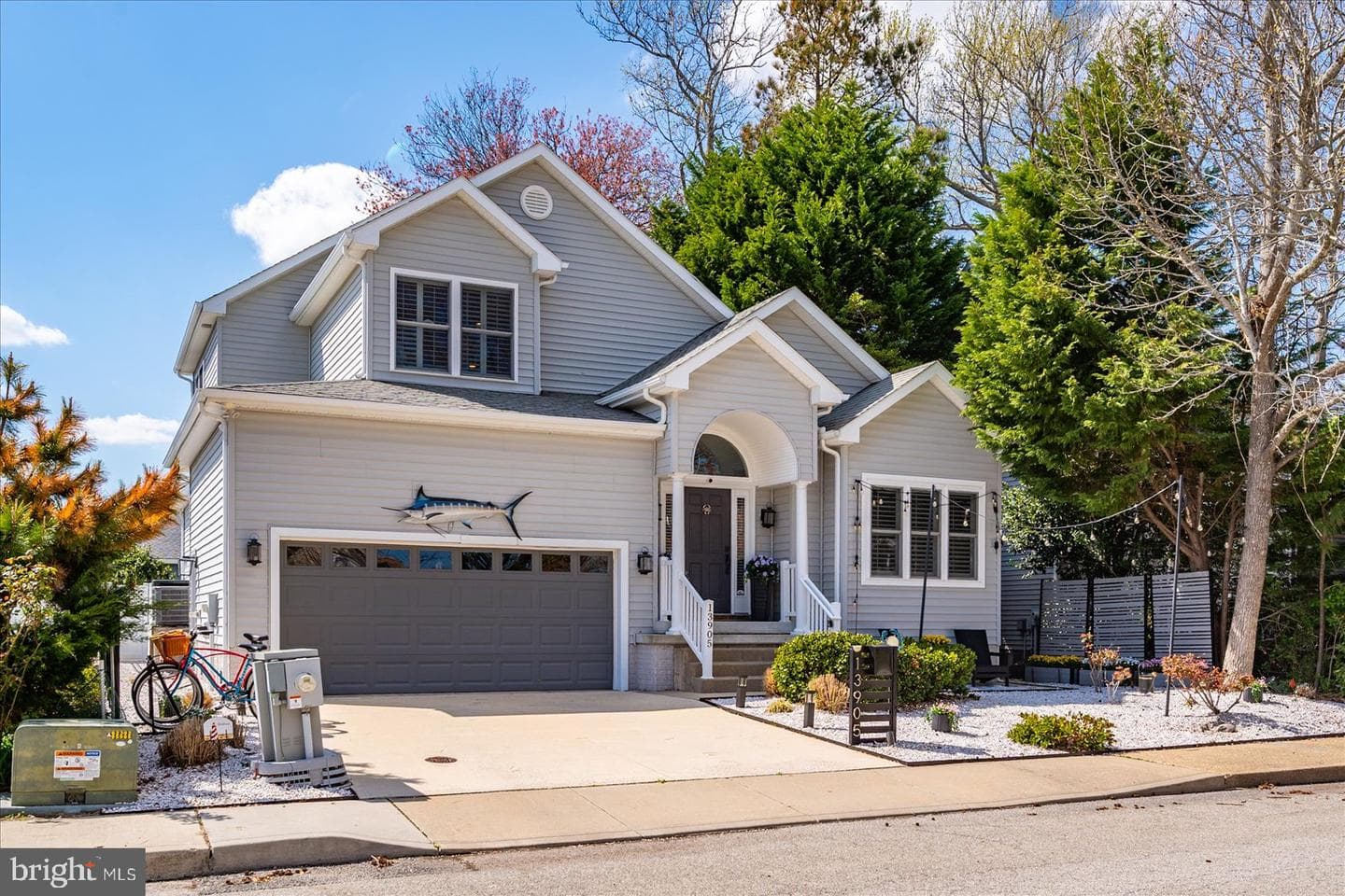 13905 Lighthouse Avenue photo 1