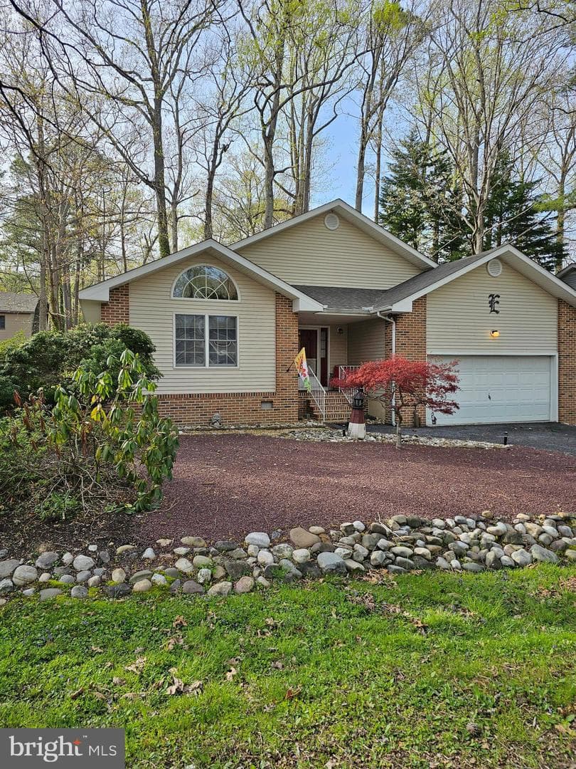 48 Windjammer Road