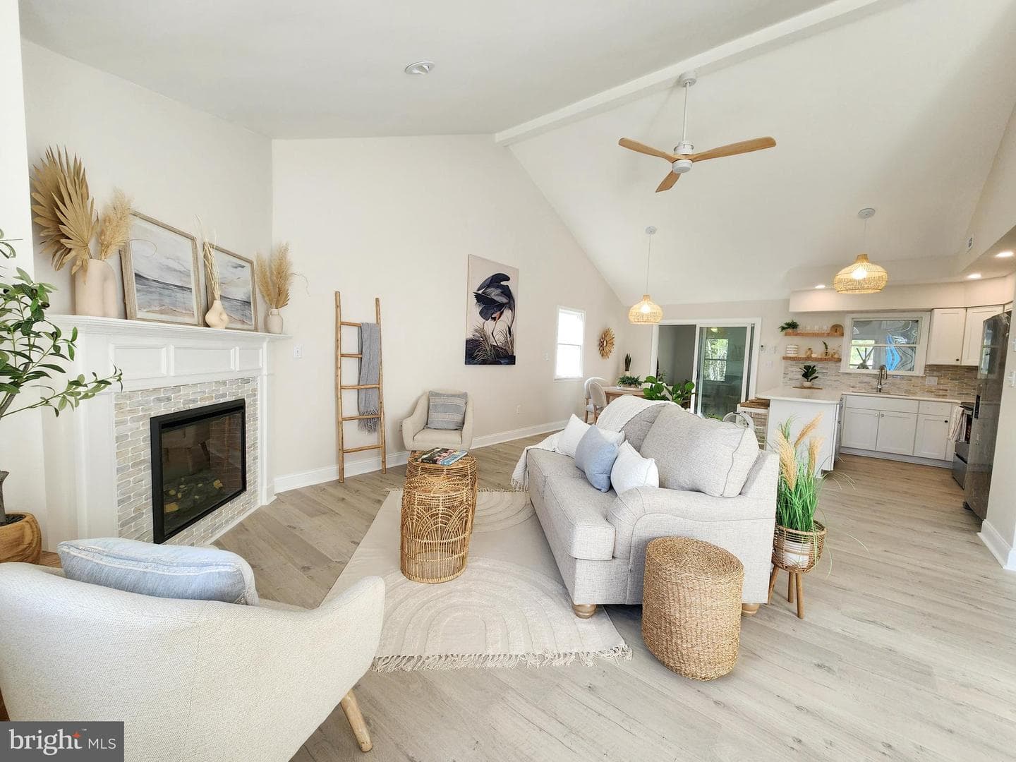 14 White Sail Circle