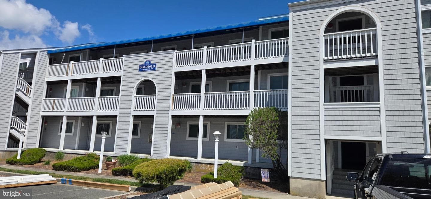 12301 Jamaica Avenue #128h