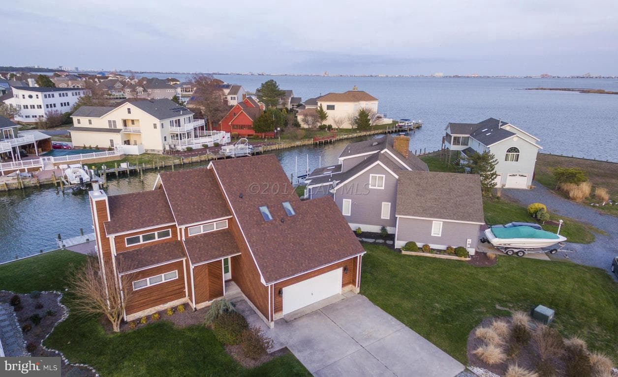17 Ebb Tide Court